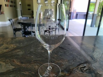 Maxville Wine Glass