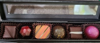 Kollar 6-piece Chocolate Box